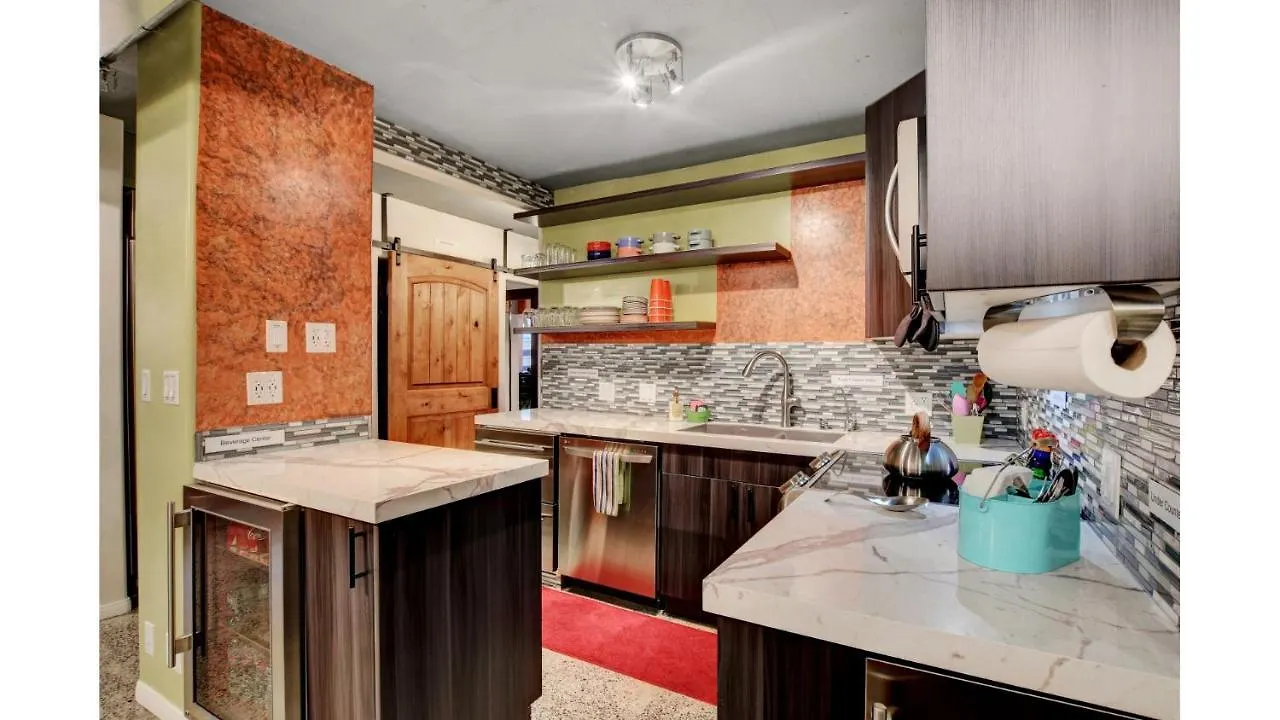 Apartment Lvstriphouse Jc408 - Modern 2Bd-2Ba Condo Sleeps 8 Las Vegas United States